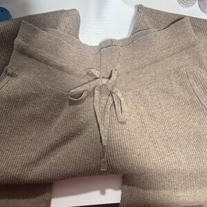 Uniqlo Beige Ribbed Knit Trousers